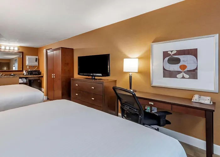 Best Western Plus Stovall\'S Inn