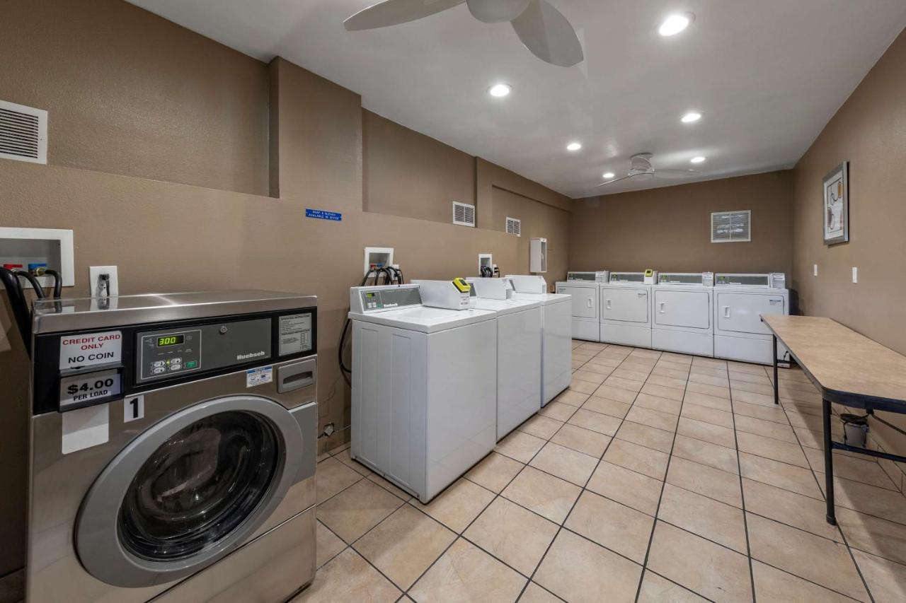 Western Stovall's Hotel 3*